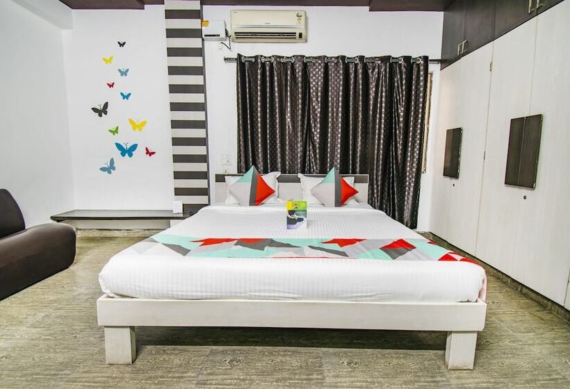 בית מלון כפרי Fabexpress Garden View Inn