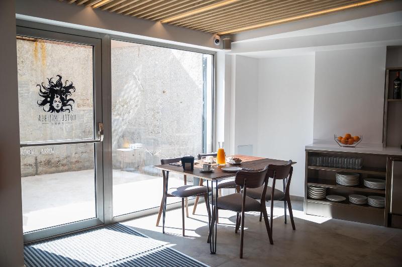 هتل Melibea By Gaiarooms