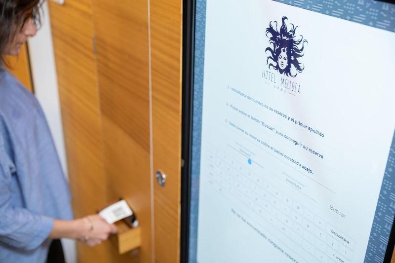 هتل Melibea By Gaiarooms