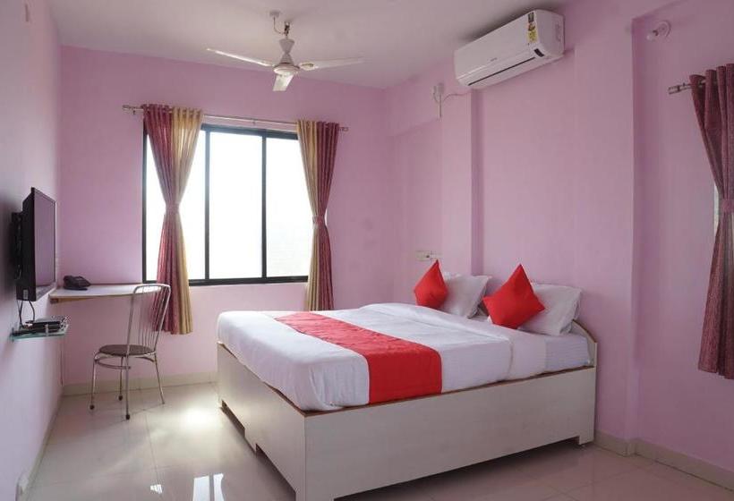 호텔 Oyo 29945 Sneha Lodge &
