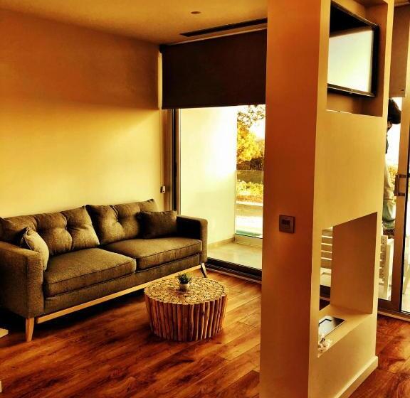 فندق Nature Suites Puig Campana