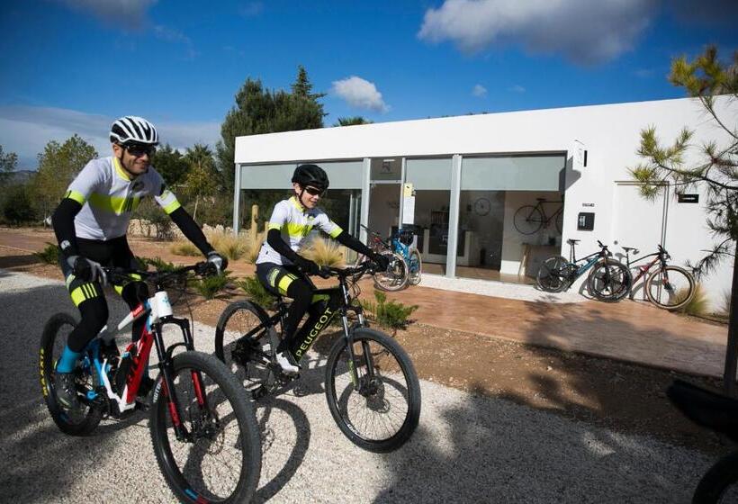 فندق Nature Suites Puig Campana