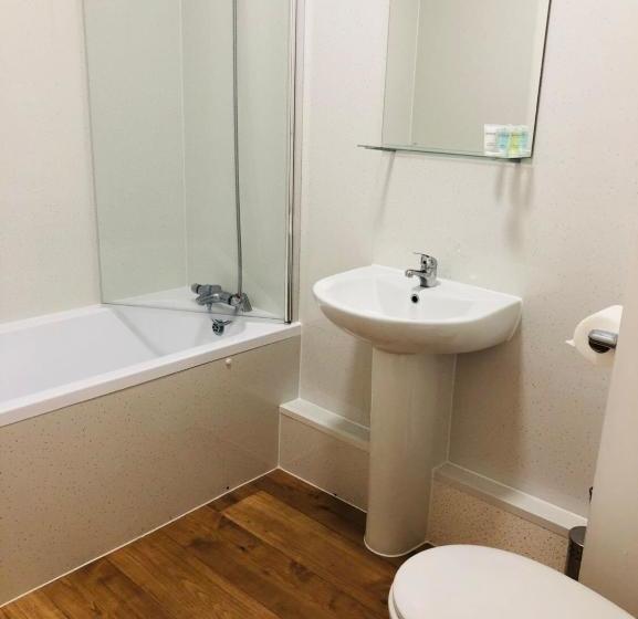 Showcase Apartments  Highcross House Apart