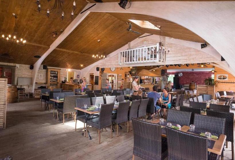 בית מלון כפרי Hôtel Spa Domaine De Diane