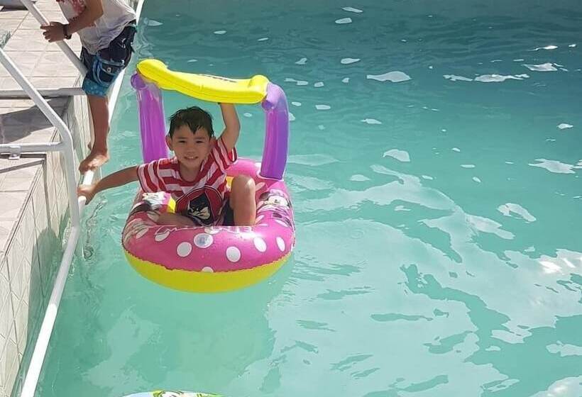 هتل Mega Nasional Seaview