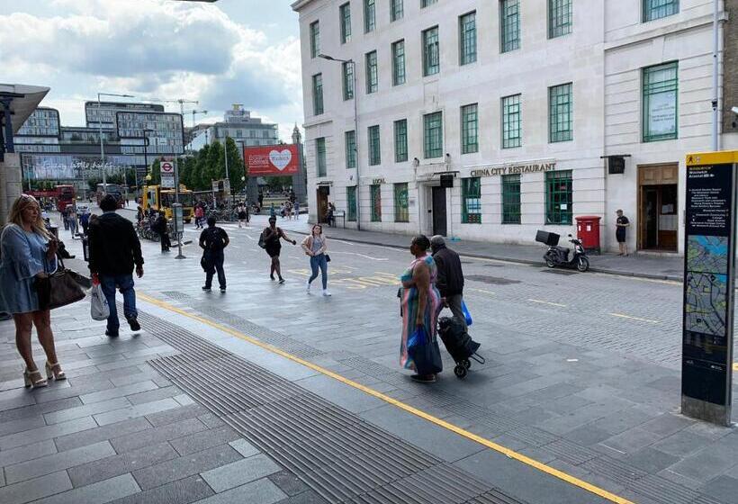 Пансион London City View