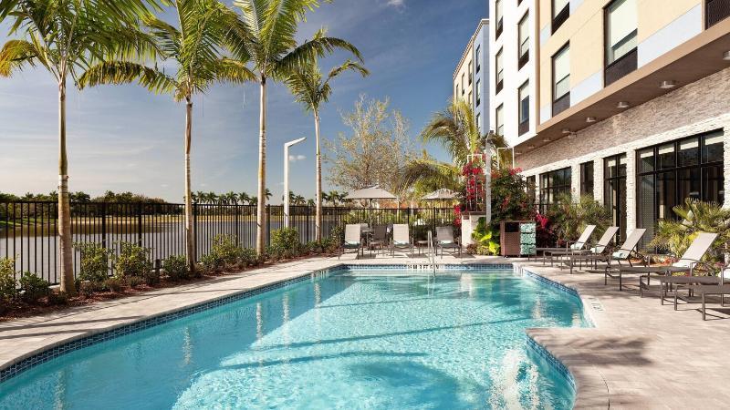 Отель Fairfield Inn & Suites By Marriott Wellington West Palm Beach