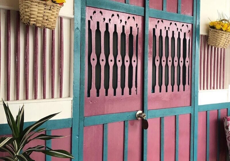 پانسیون Hostal Don Julio