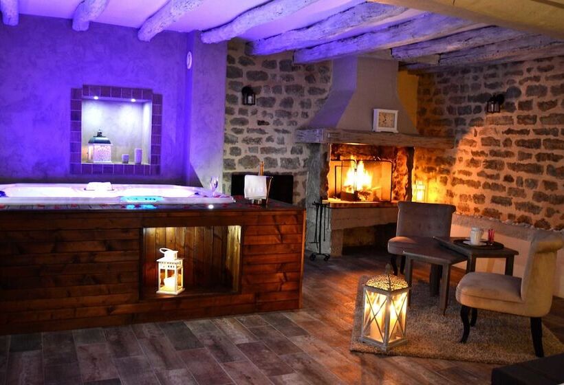 Отель Domaine De Vandenesse Et Spa