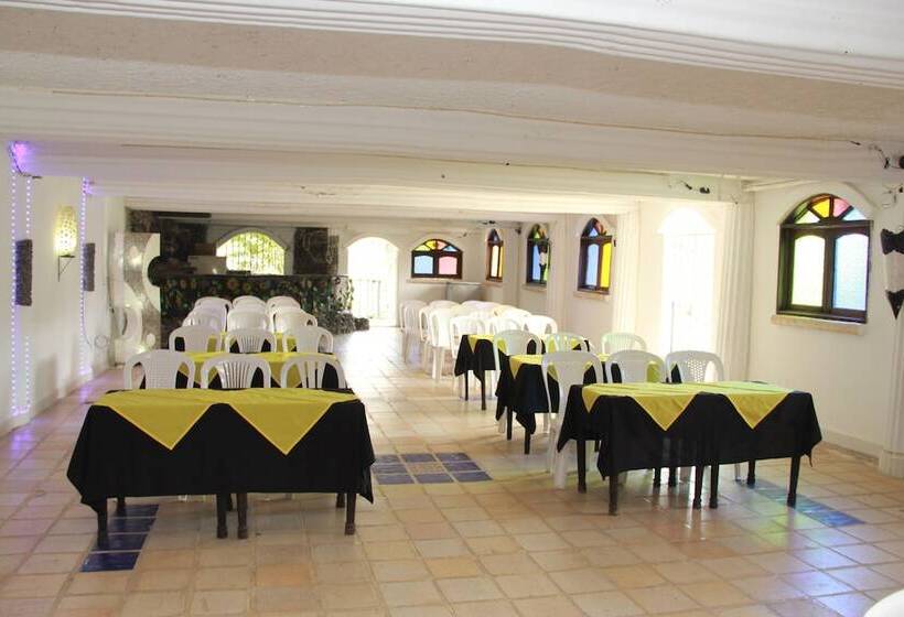 فندق Hacienda Casa Blanca