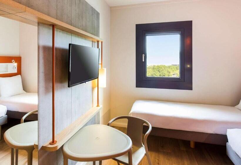 ホテル Ibis Budget Stein Maastricht