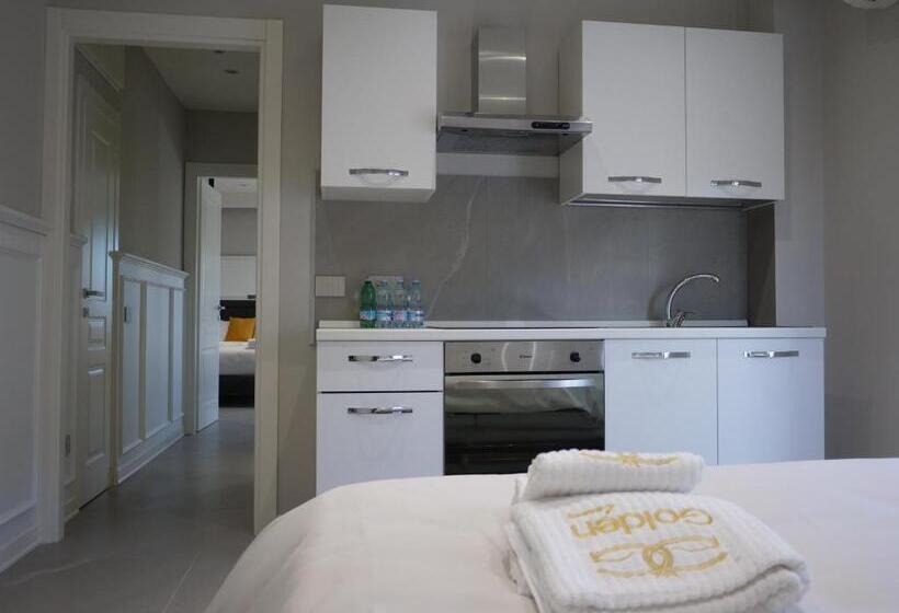 بنسيون Golden Residence