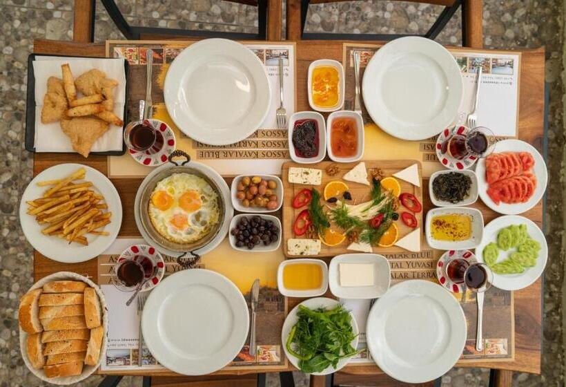 בית מלון כפרי Kayalar Blue Beach