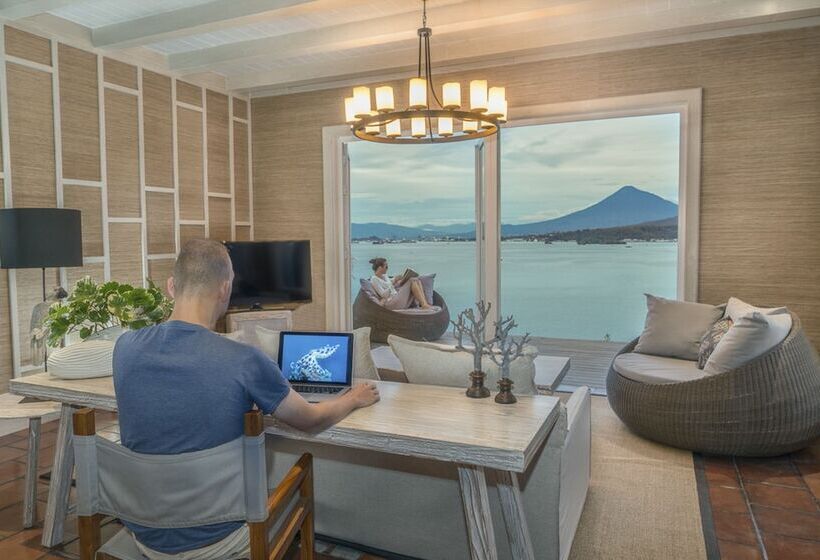 Lembeh Resort
