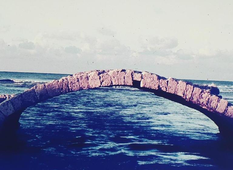 فندق صغير Juha S Guesthouse  Zarqa Bay