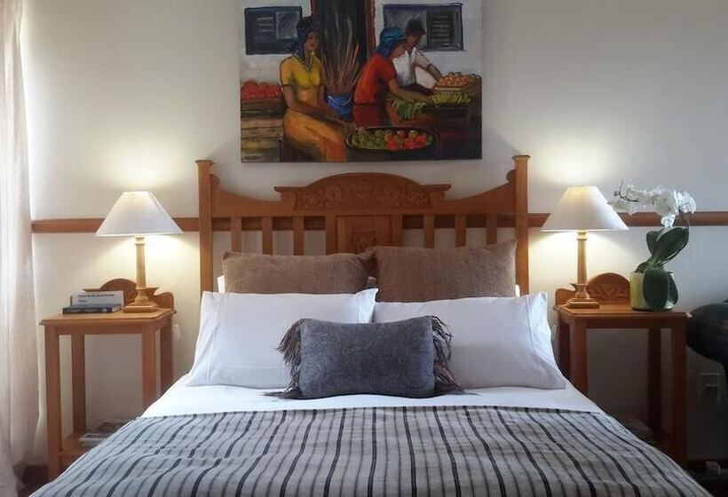 민박 Chez Esme Guest House