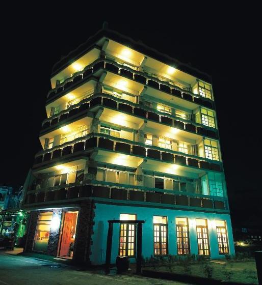 تختخواب و صبحانه Lk Breakfast And Beds