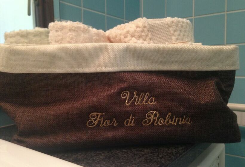 צימר Villa Fior Di Robinia