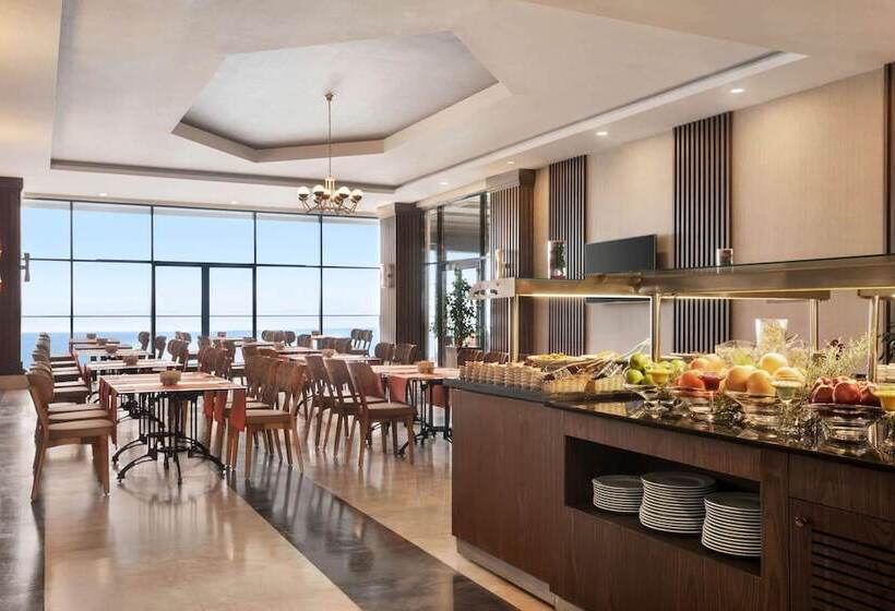 בית מלון כפרי Ramada Resort By Wyndham Unye
