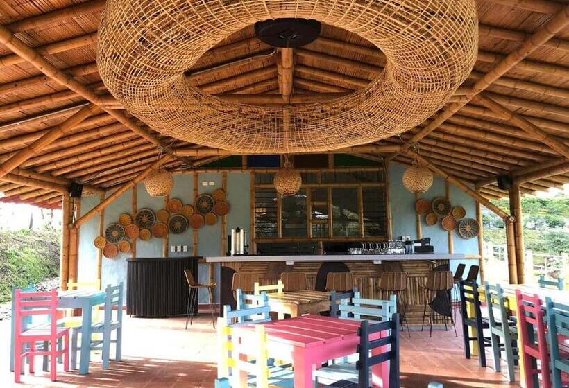 هتل Selina Quindio