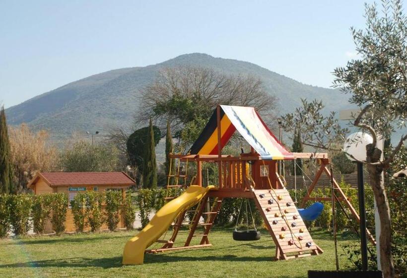 펜션 Villa Tivoli