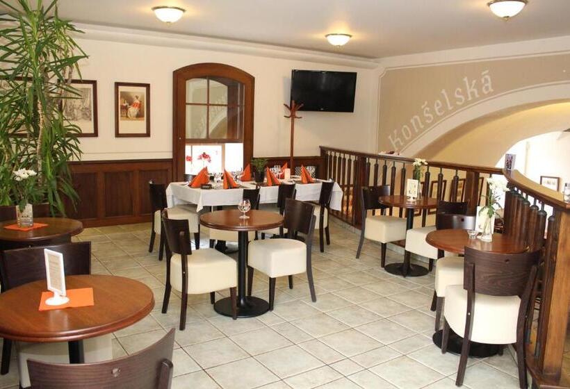 Zámecký Hotel Zlatý Orel