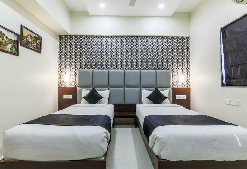 Magnus Square Business Hotel Near Pune Airport