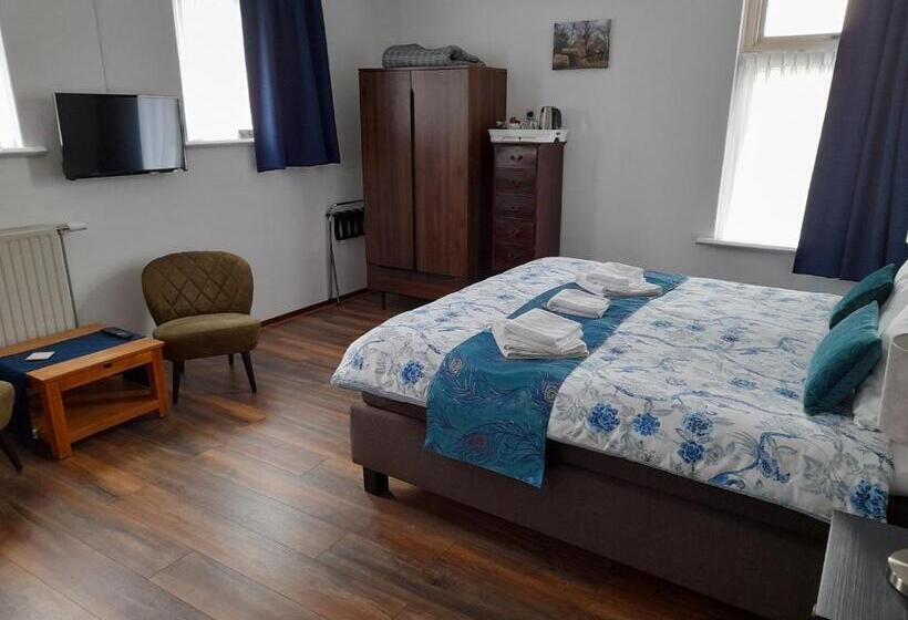 ホテル Bed & Breakfast De Poffert