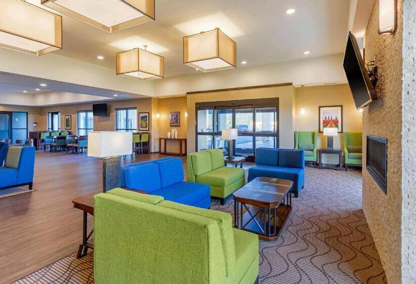 فندق Comfort Suites Burlington Near I 5
