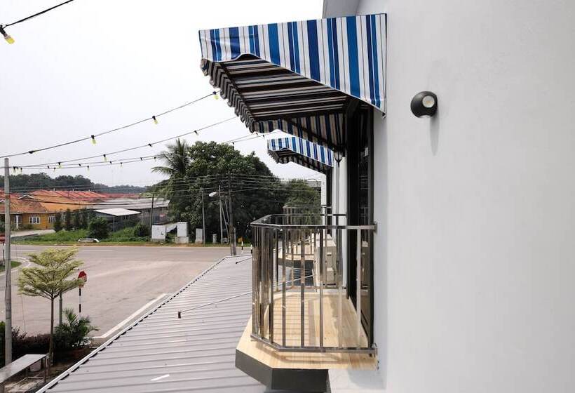 فندق Oyo 778 Bmw 2