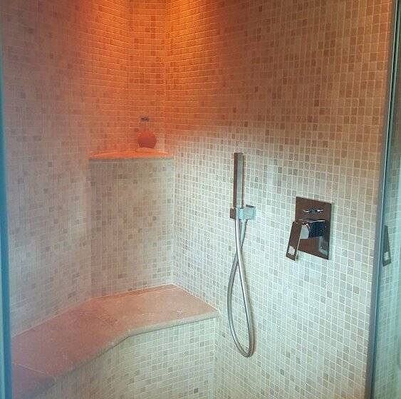 Пансион Entre Amie & Spa