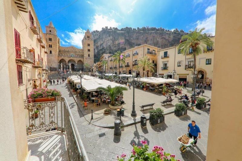 پانسیون In Centros Vicino Cefalu Selfchekin