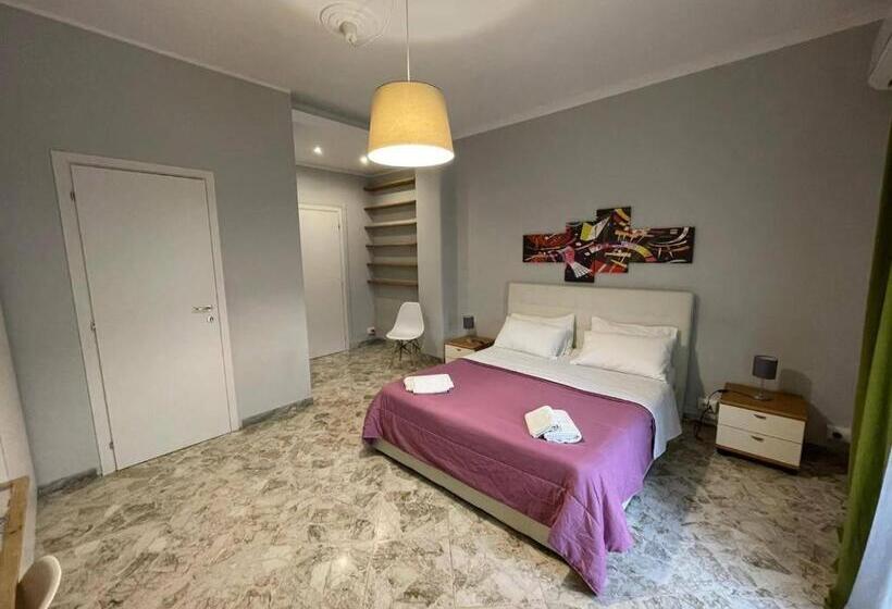 تختخواب و صبحانه Room 110 Bari  Guesthouse