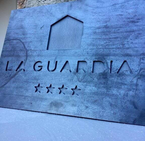 فندق La Guardia