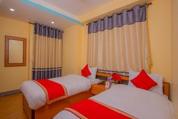 هتل Oyo 288 Yangrima Hill City