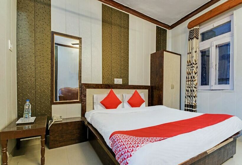 فندق Oyo 24244 Chamunda View