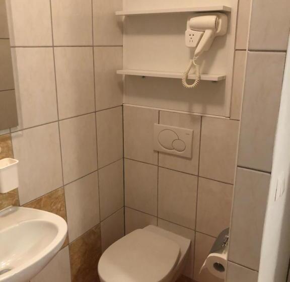 پانسیون Center Rooms Villach