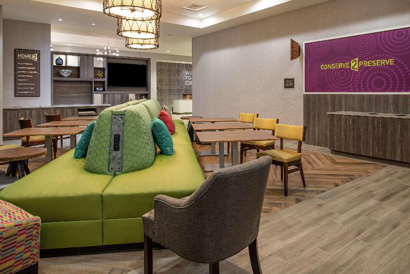 בית מלון כפרי Home2 Suites By Hilton Tampa Downtown Channel District
