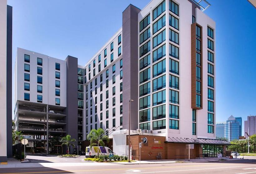 בית מלון כפרי Home2 Suites By Hilton Tampa Downtown Channel District