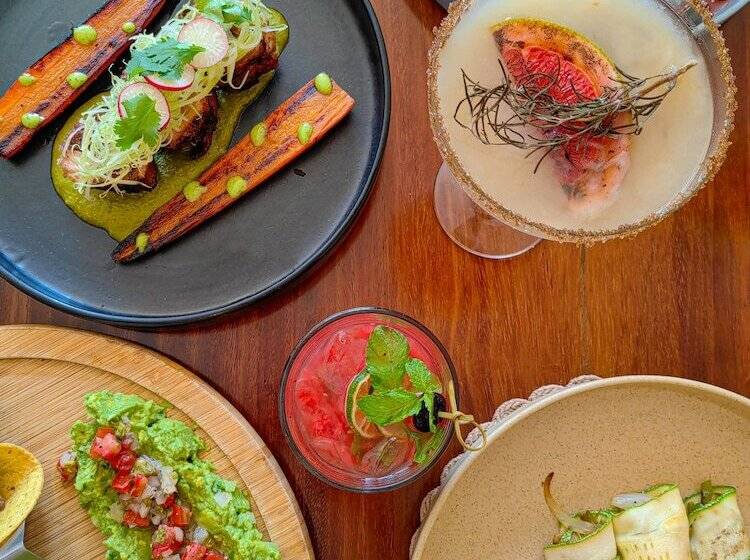 Le Muuch Hotel Boutique