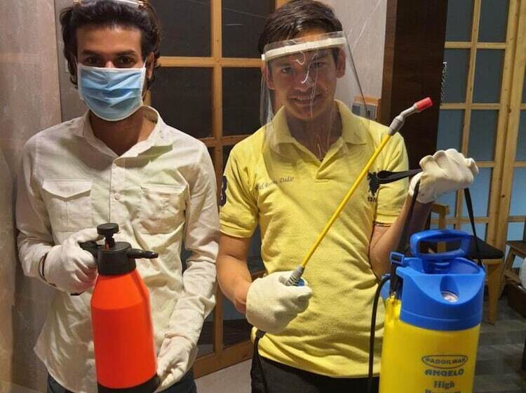 호텔 Rooms Dadar Near Station