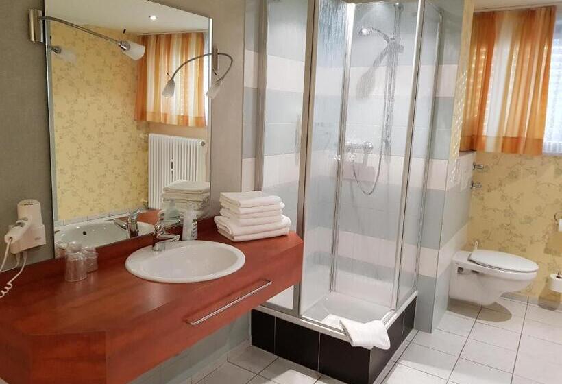 ホテル Zum Moseltal