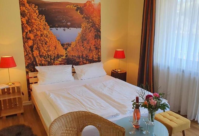 ホテル Zum Moseltal