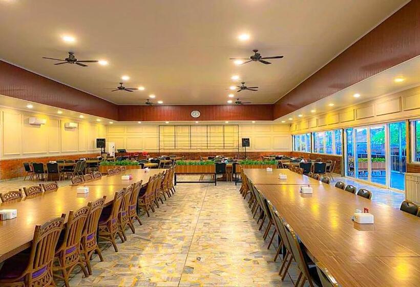 هتل Kuraya Residence Lampung