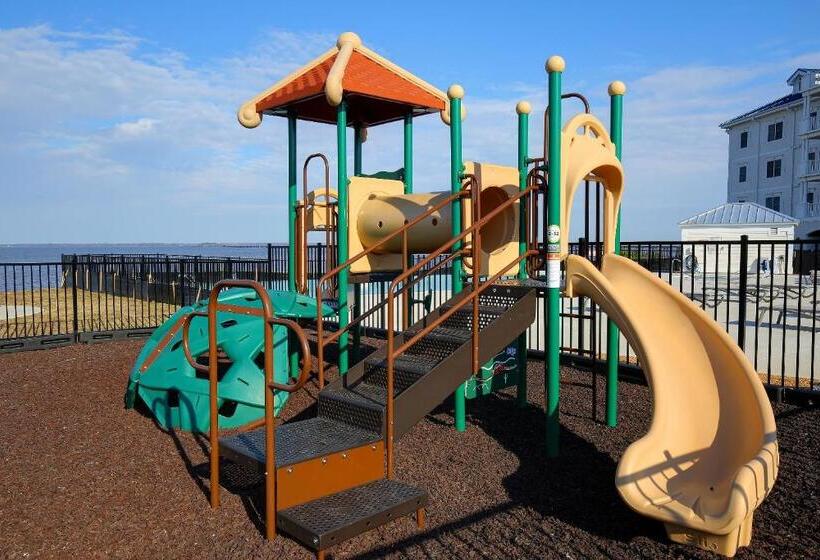 ホテル Waterside Resort By Capital Vacations