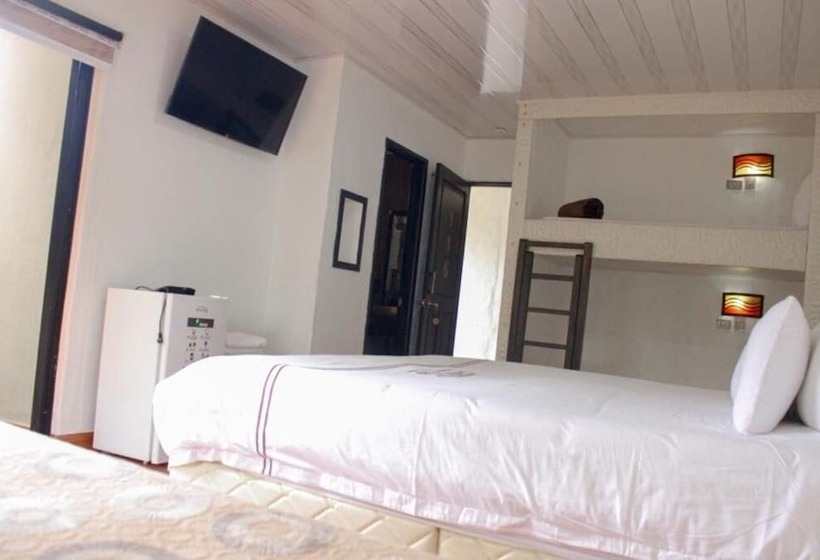 هتل Castillo Resort