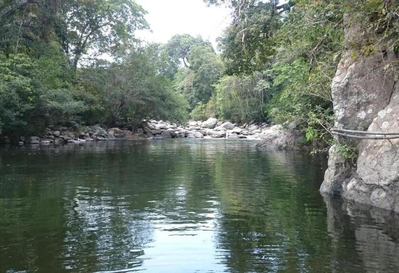 پانسیون Palomino  Hostel Balneario Rio Ancho