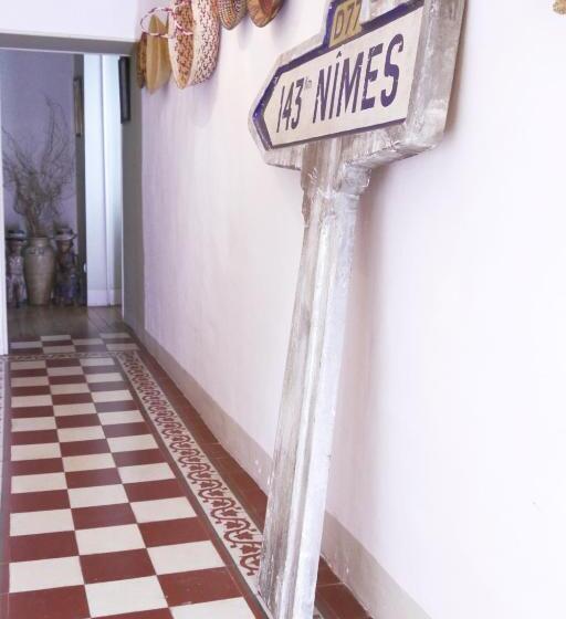 צימר Mas D Escattes