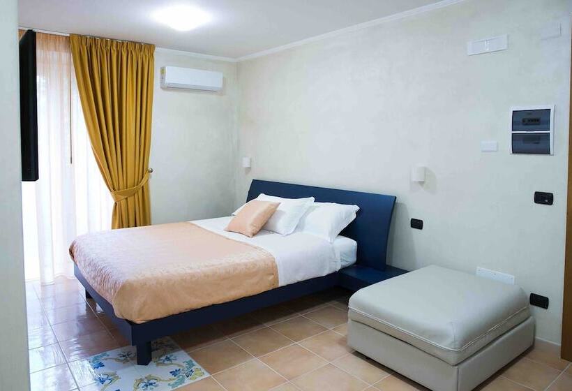 پانسیون Vittoria Guest House Salerno