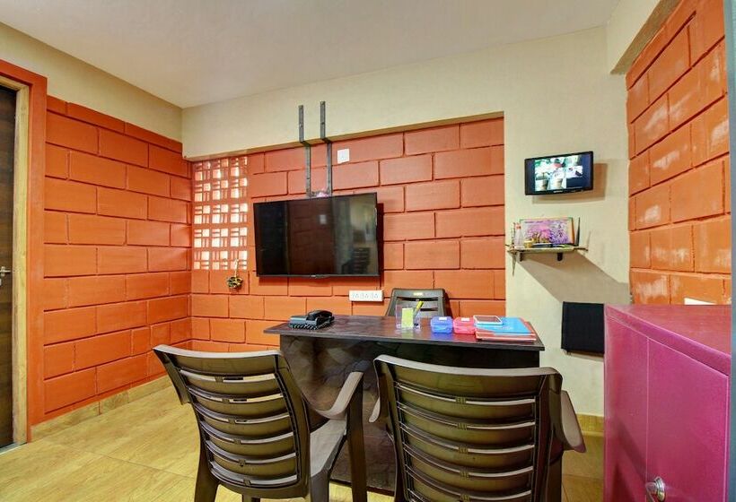 فندق Oyo 22276 Sujitha Service Apartments